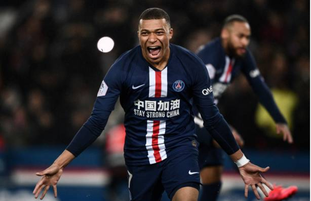  波尔多进攻多点开花，四球横扫阿雅克肖提振士气